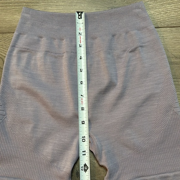 Alphalete Ozone High Rise Seamless Mauve Purple Training Shorts Size Small - Picture 7 of 8